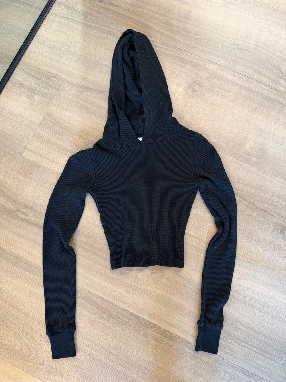 Aritzia Black Cropped Waffle-Knit Hoodie